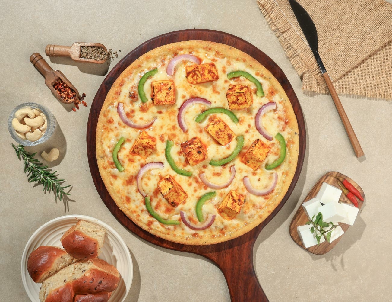 Smoked Makhani Paneer Pizza [7" Regular]