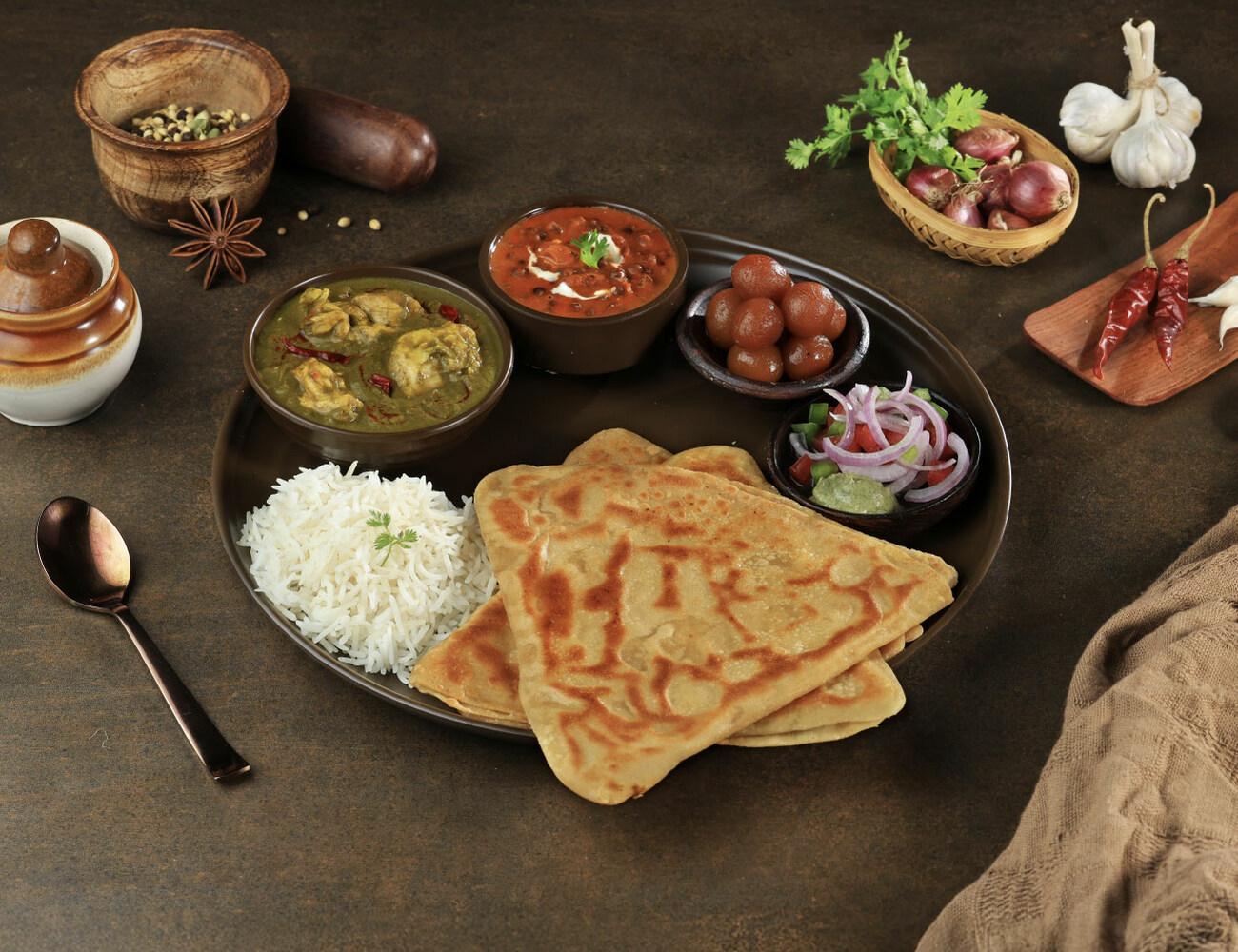 Saag Chicken Thali